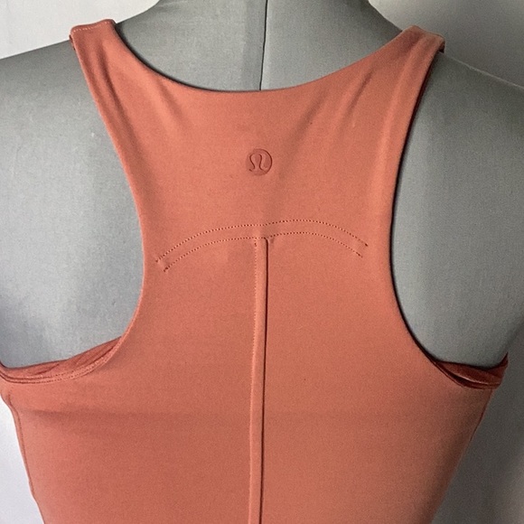 Lululemon tank top - Picture 2 of 7